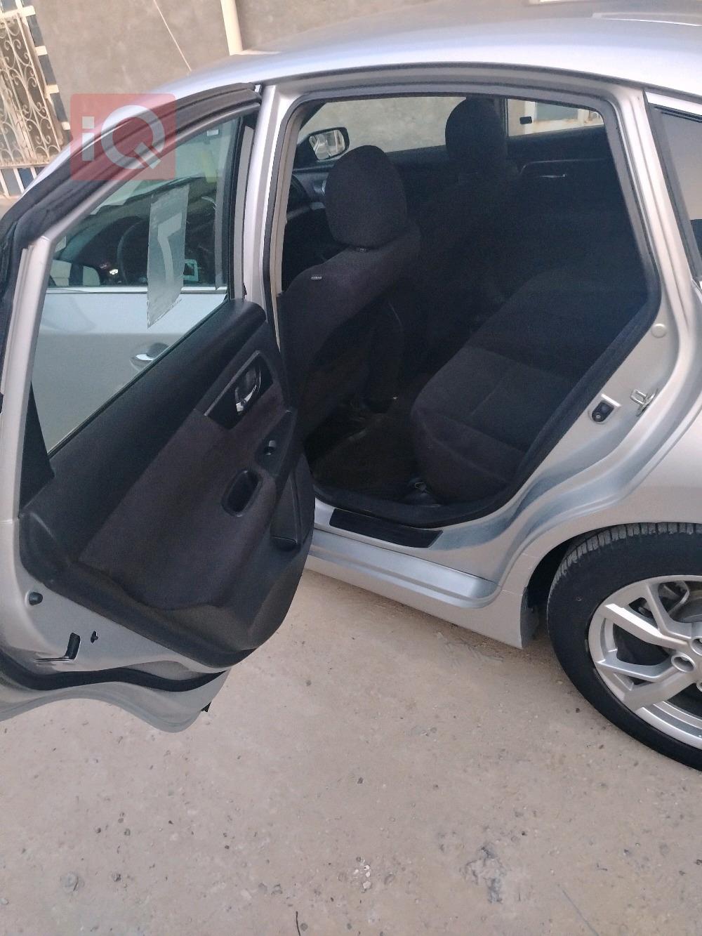 نيسان ألتيما